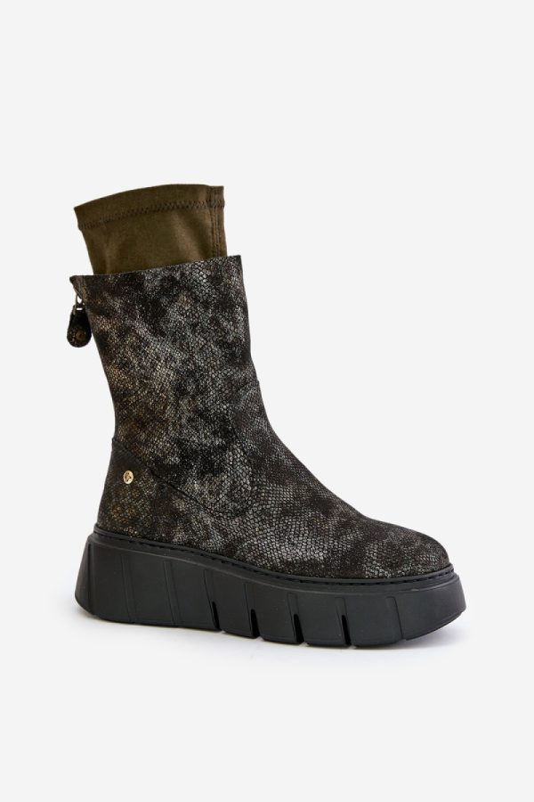 green Boots model 202804 Step in style