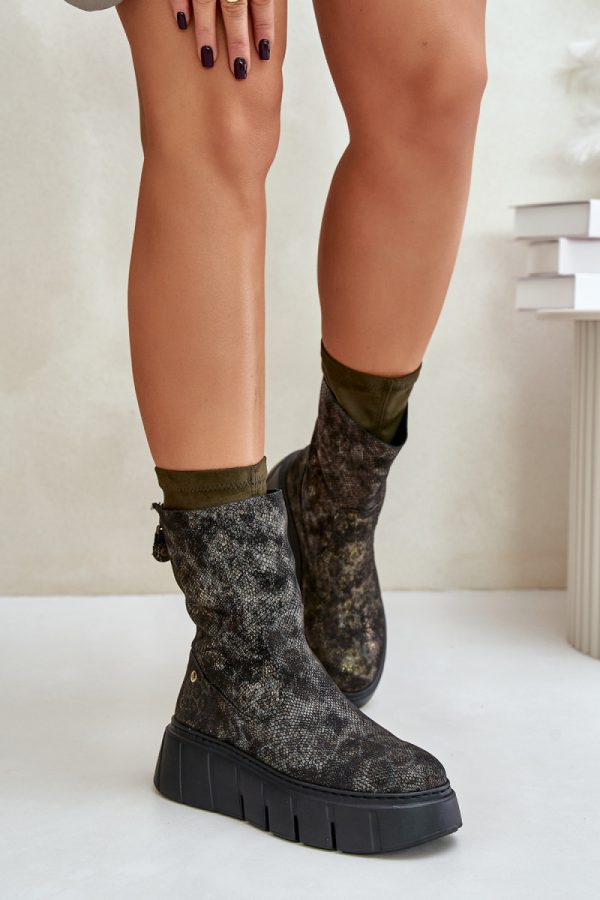 green Boots model 202804 Step in style