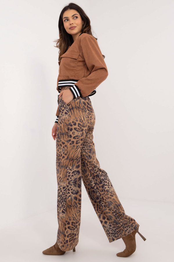Brown Women Trousers in Pants, Trousers, Shorts with Cotton, Spandex and Polyester