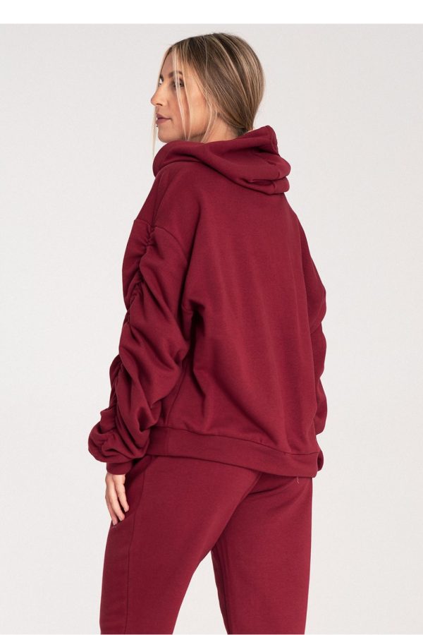 red Sweatshirt model 203131 Figl