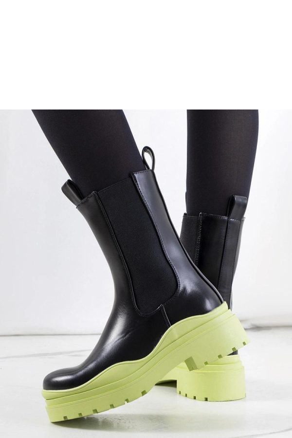 Black Boots.Heel Height