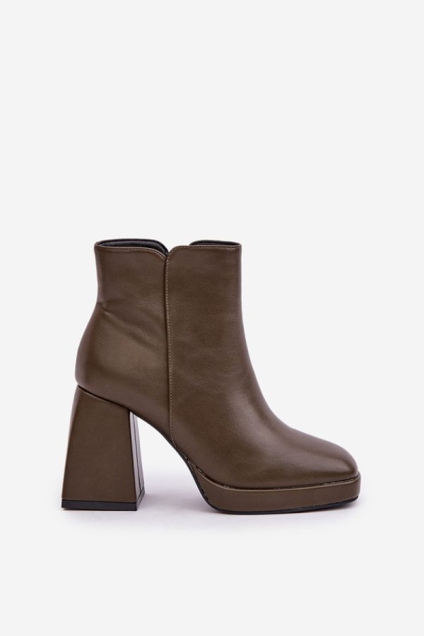 green Heel boots model 204677 Step in style