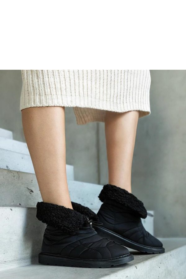 Black Snow Boots in Women`s Ankle Boots & Booties with Fabric and Heel Height