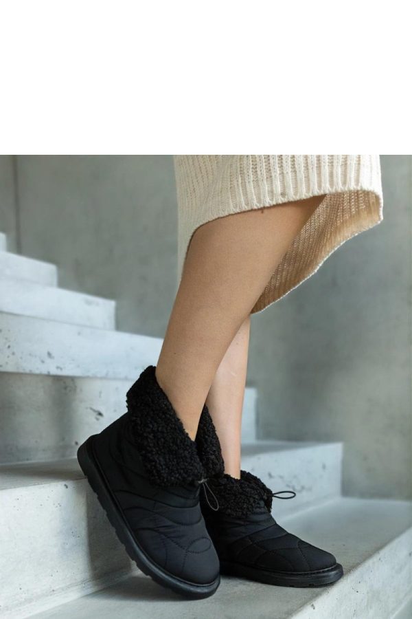 Black Snow Boots in Women`s Ankle Boots & Booties with Fabric and Heel Height