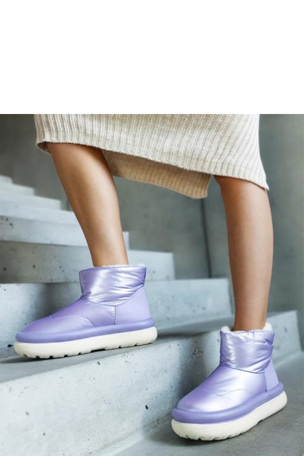 Violet Snow Boots...Fabric and Heel Height