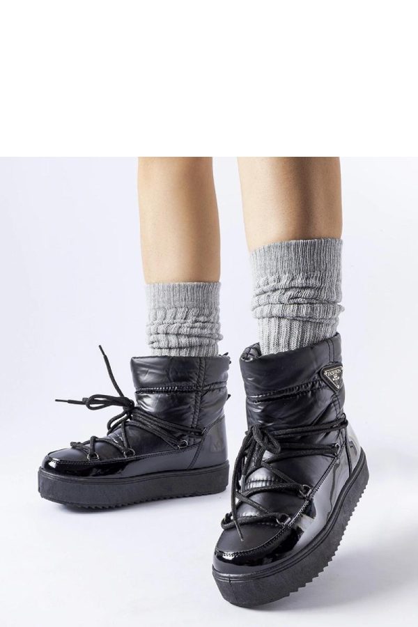 Black Snow Boots.Heel Height