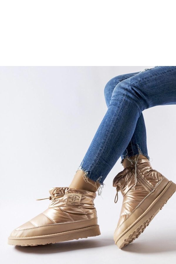 ~ Snow Boots..Fabric and Heel Height