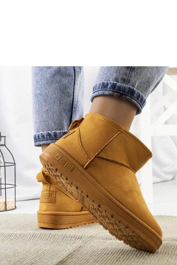 Brown Snow Boots..Heel Height