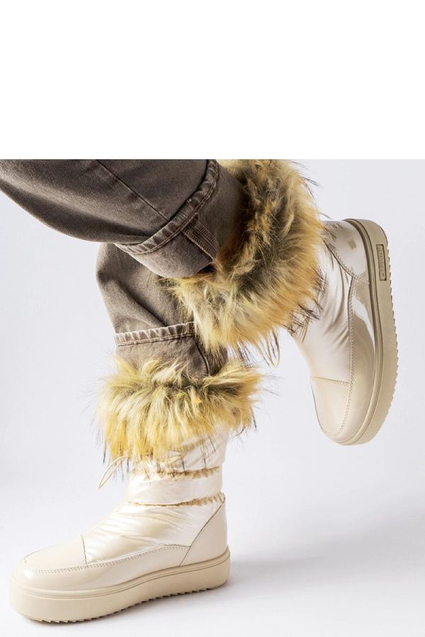 Beige Snow Boots in Women`s Ankle Boots & Booties with Fabric and Heel Height