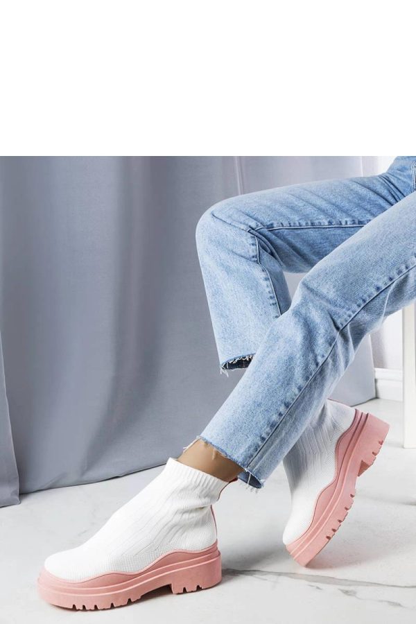 White Boots....Fabric and Heel Height