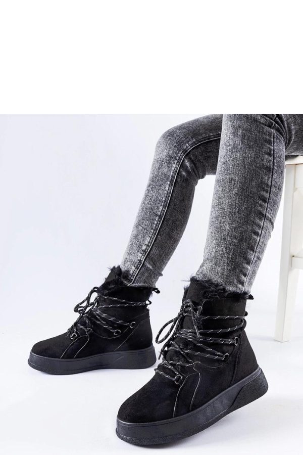 Black Snow Boots in Women`s Ankle Boots & Booties with Fabric and Heel Height