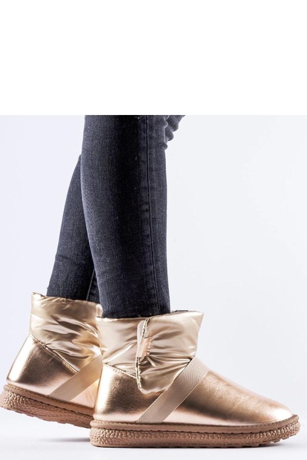 Brown Snow Boots..Heel Height