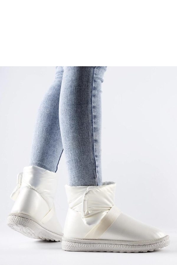 Beige Snow Boots in Women`s Ankle Boots & Booties with Heel Height