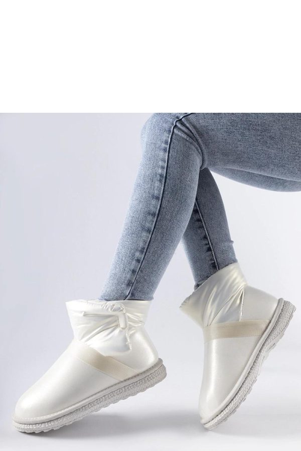 Beige Snow Boots in Women`s Ankle Boots & Booties with Heel Height