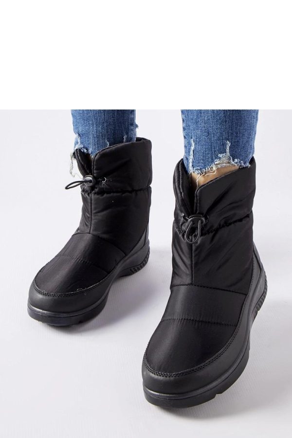 Black Snow Boots.Heel Height