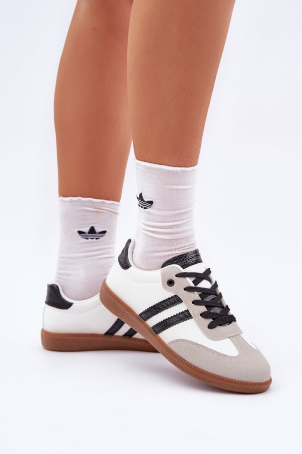 white Sneakers model 206795 Step in style