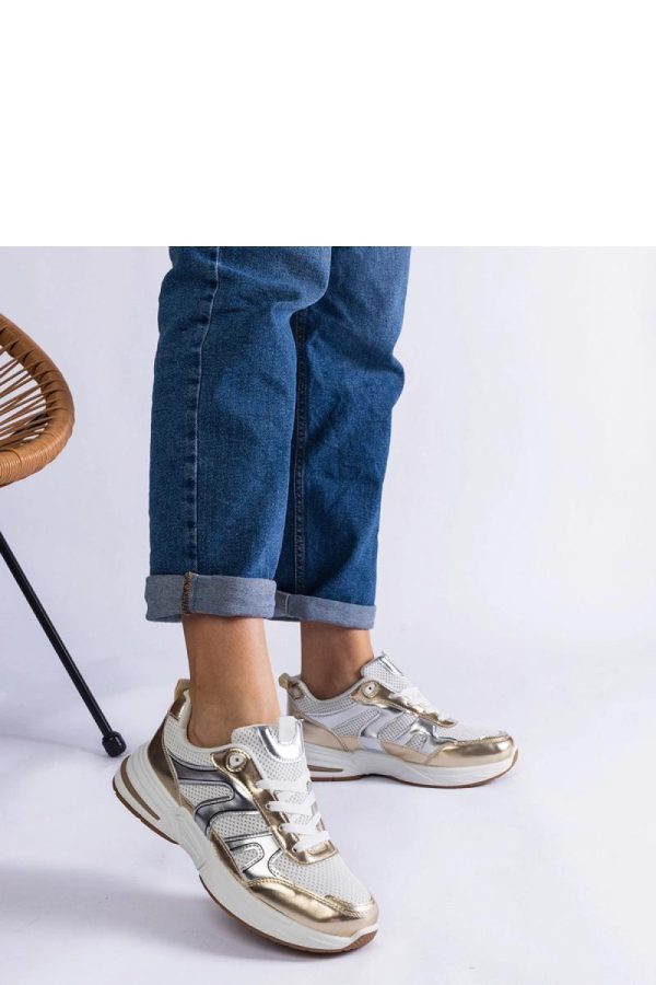 ~ Sport Shoes....Fabric and Heel Height