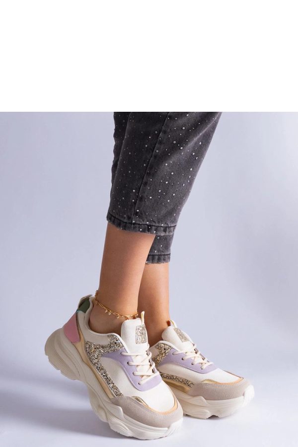~ Sport Shoes....Fabric and Heel Height