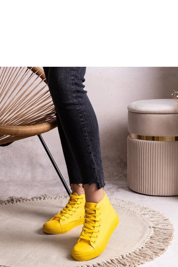 ~ Sneakers.Fabric and Heel Height
