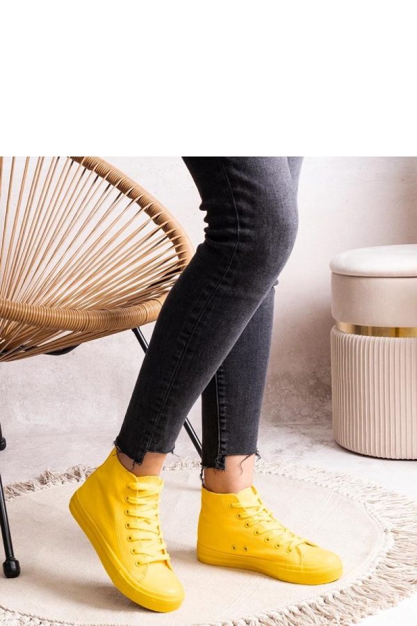 ~ Sneakers.Fabric and Heel Height