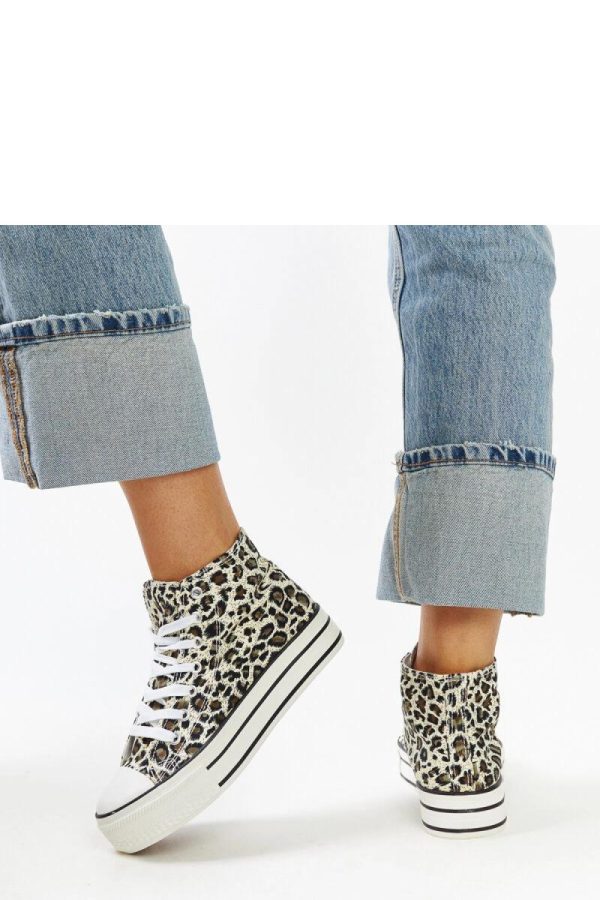 Beige Sneakers.Fabric and Heel Height