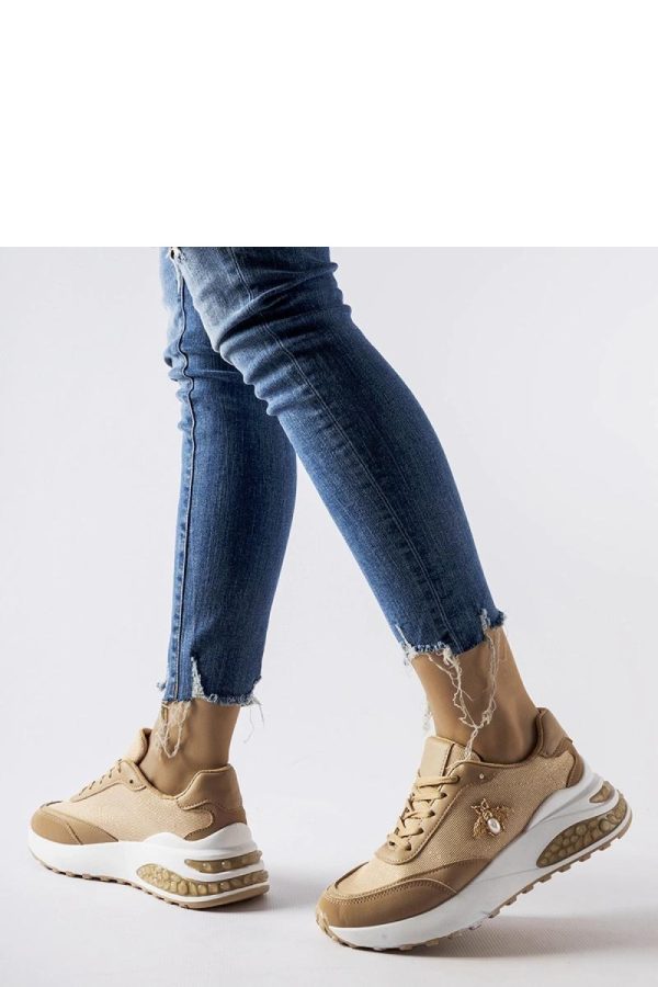 Brown Sport Shoes.Fabric and Heel Height