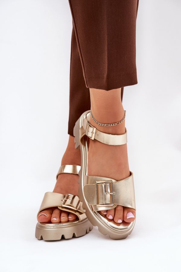 yellow Sandals model 210051 Step in style