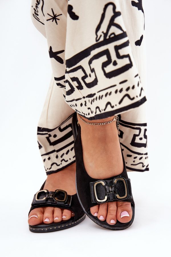 black Sandals model 210061 Step in style
