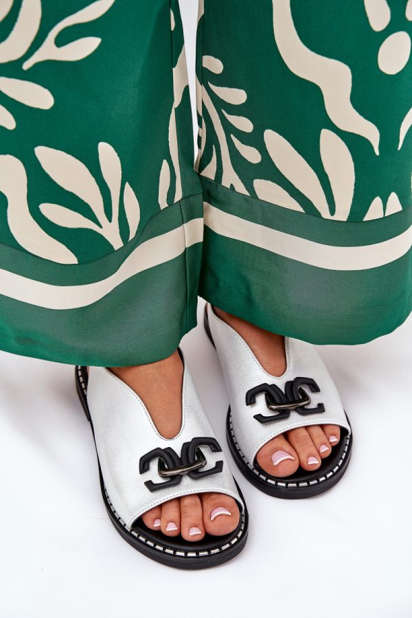 grey Sandals model 210066 Step in style