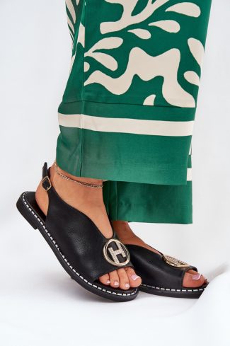 black Sandals model 210130 Step in style