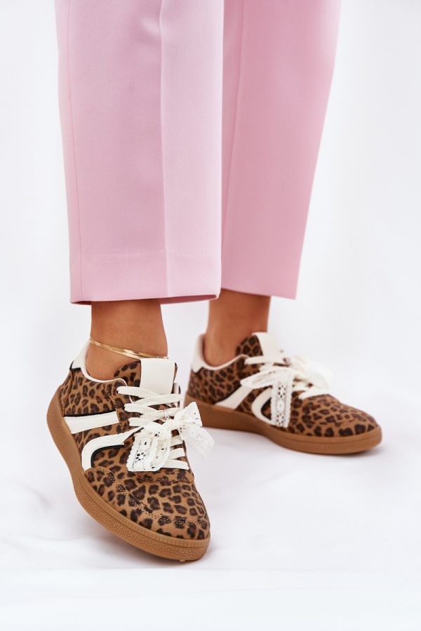brown Sport Shoes model 210997 Step in style