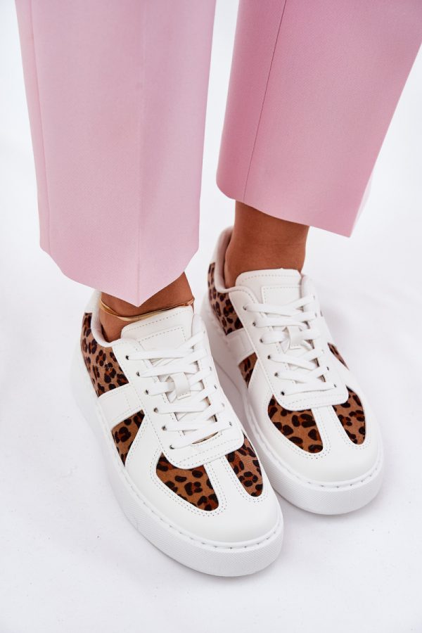 white Sport Shoes model 211002 Step in style