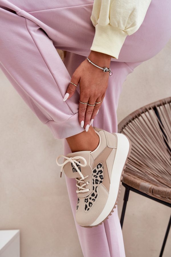 beige Platform sneakers model 211006 Step in style