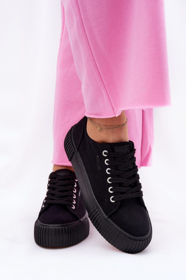 black Platform sneakers model 211357 Step in style