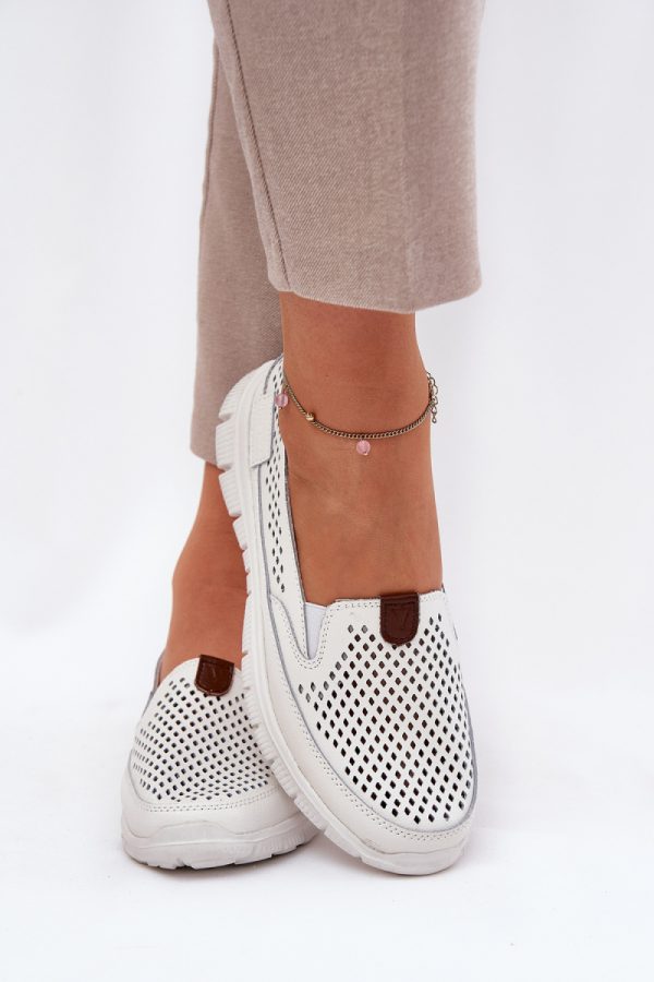 white Ballet flats model 211625 Step in style