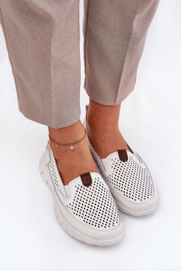 white Ballet flats model 211625 Step in style
