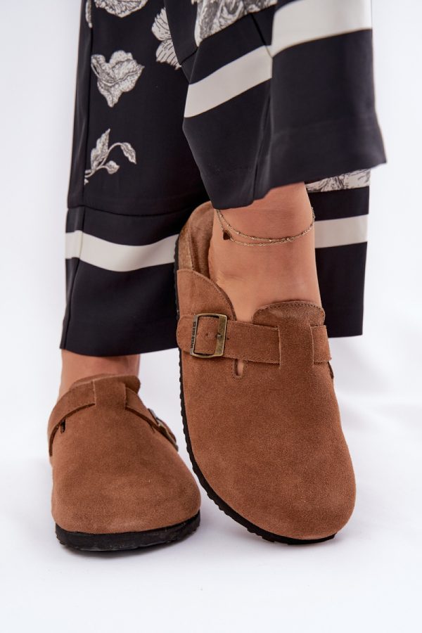 brown Flip-flops model 211685 Step in style