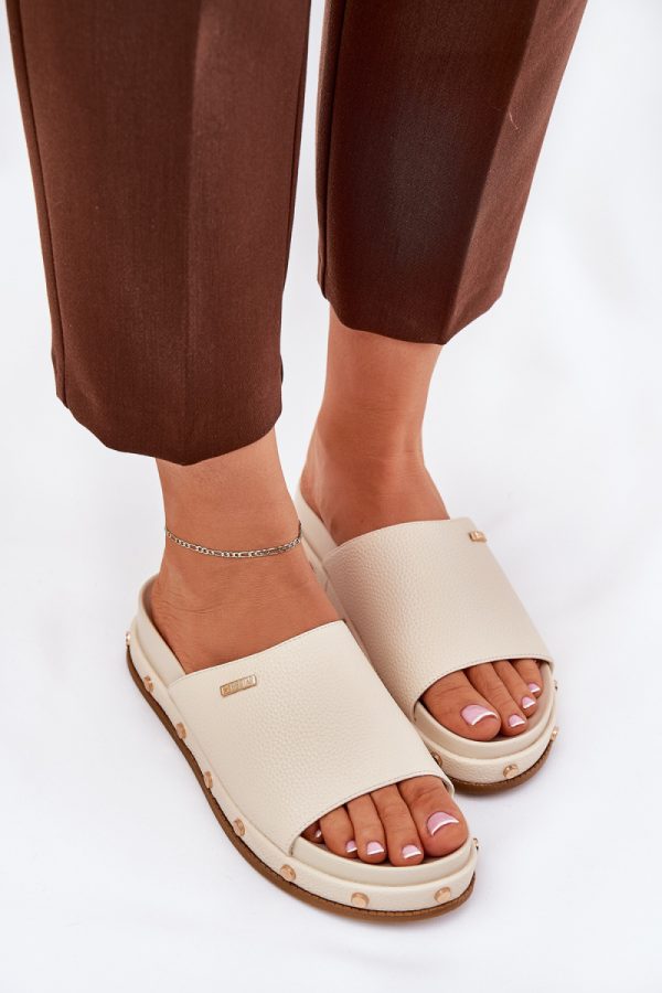 beige Platform sandals model 211688 Step in style