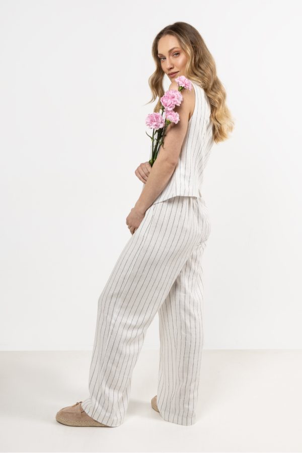 Beige Women Trousers in Pants, Trousers, Shorts with Len and Viscose