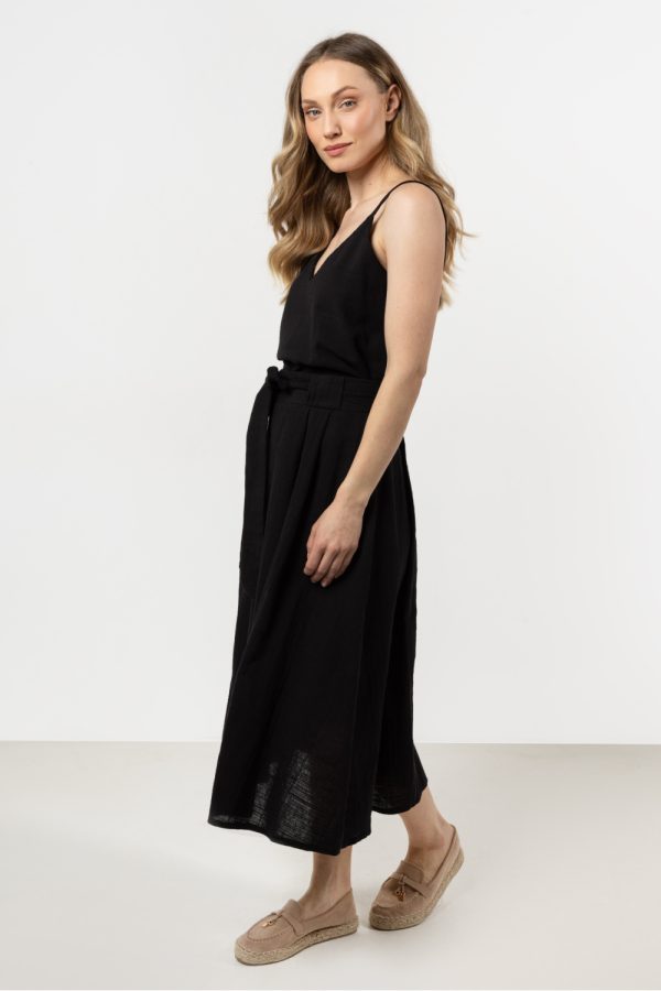 Black Skirt in Skirts with Cotton