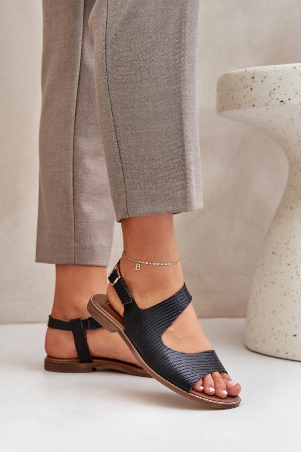 black Sandals model 212586 Step in style