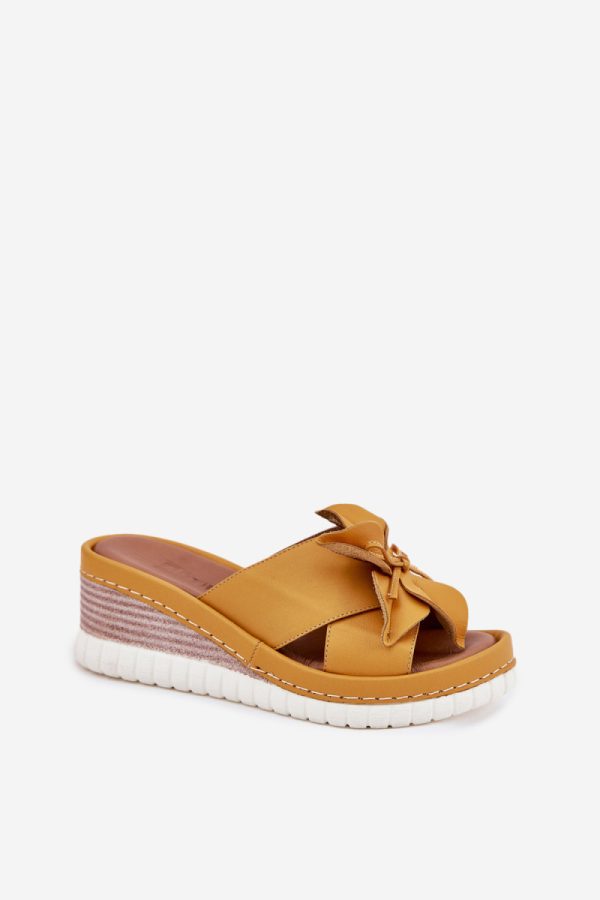 yellow Buskin model 212705 Step in style