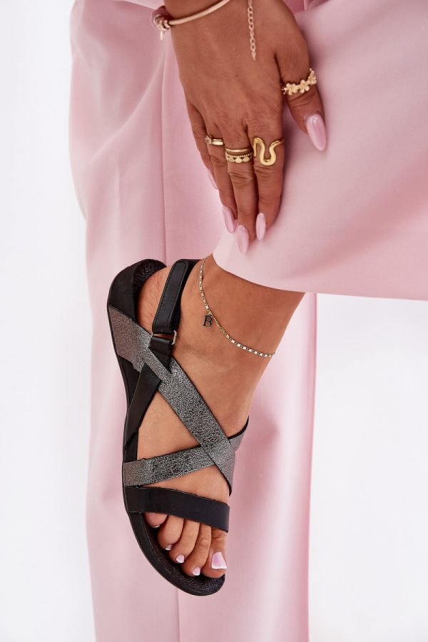 black Sandals model 212912 Step in style