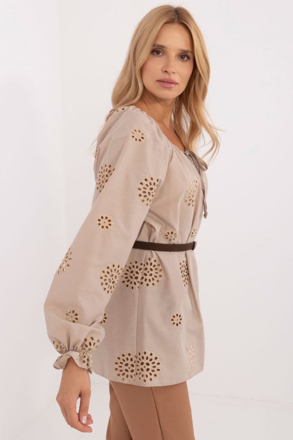 beige Blouse model 214452 Lakerta