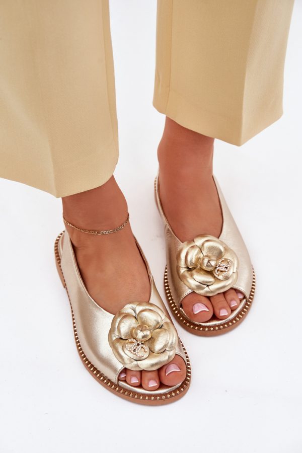 yellow Sandals model 214703 Step in style