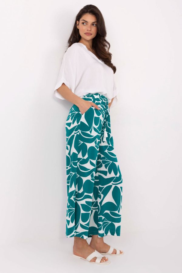 Green Women's Pants in Pants, Trousers, Shorts with Viscose