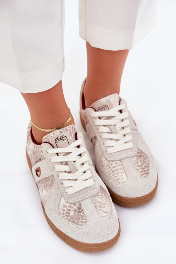 beige Sport Shoes model 215472 Step in style