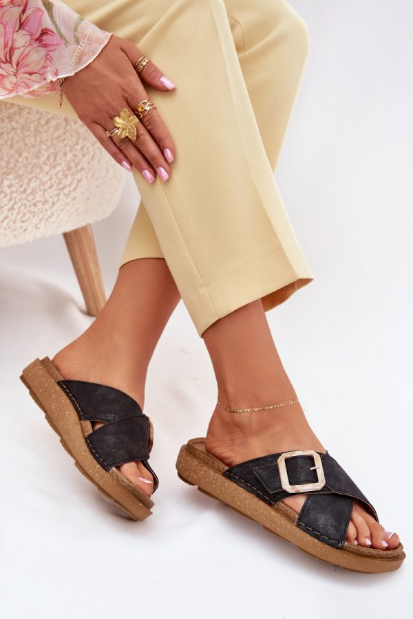 Black Flip-flops in Sandals & Flip-Flops For Women with Fabric, Footbed and Platform Height