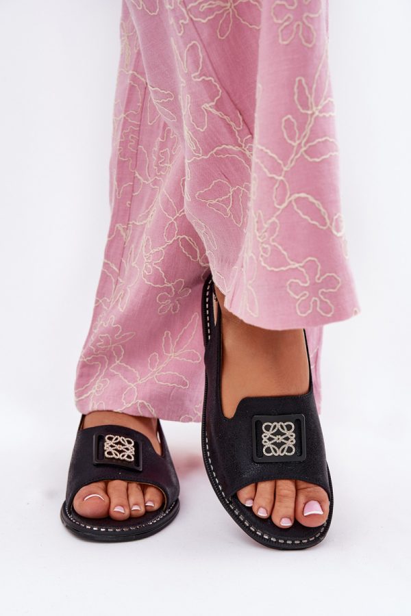 black Sandals model 215715 Step in style