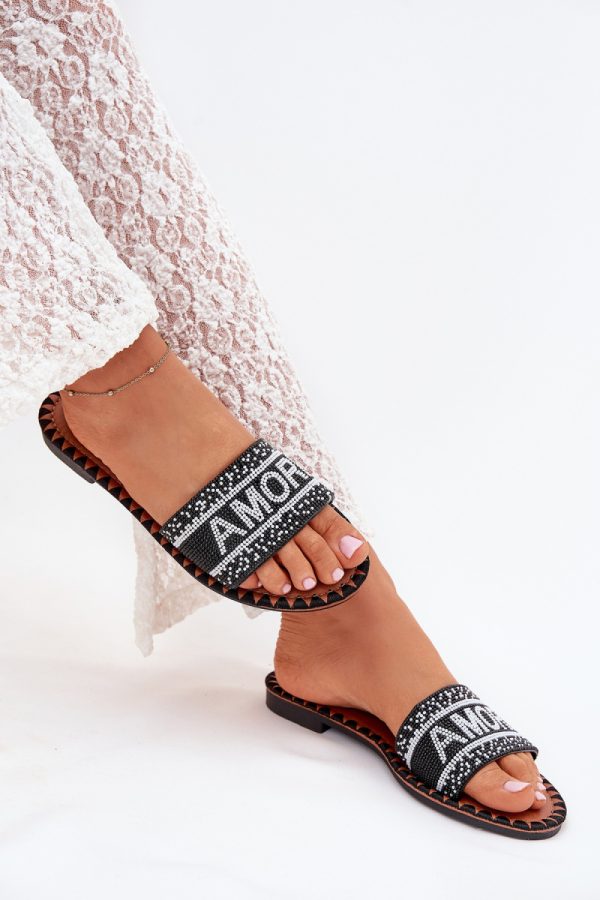 Black Flip-flops in Sandals & Flip-Flops For Women with Fabric, Footbed and Heel Height